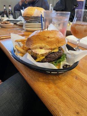 Monroe Burger