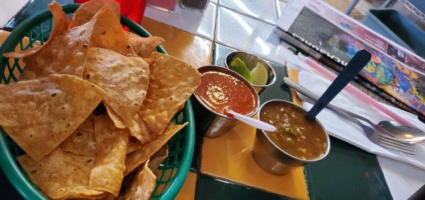 Tostadas and salsas