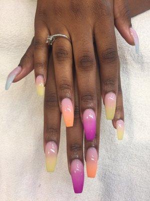 Ombré nails