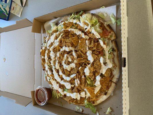 Taco pizza