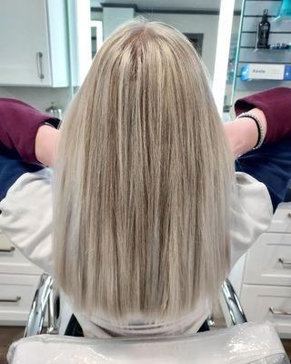 Full head of highlights by Lillith