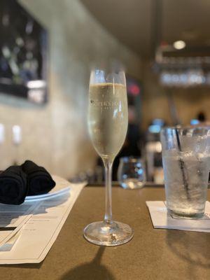 Almond sparkling wine