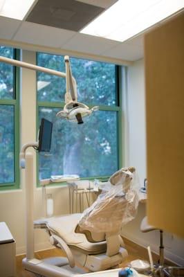 Our state of the art office in Novato offers the latest technologies to make your endodontic experience quick and painless!