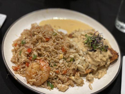 Stuff salmon and fried seafood rice