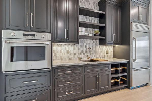 This Classic Kitchen in Rancho Santa Fe features Quartzite countertops, along with premium painted face frame cabinetry inset cabinet doors.