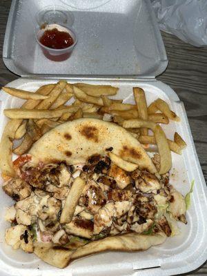 Chicken pita