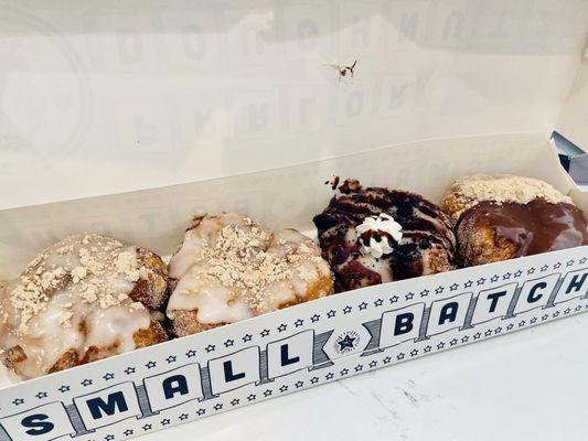 Sandy Beach Sandy Beach Cookies N' Cream Churro