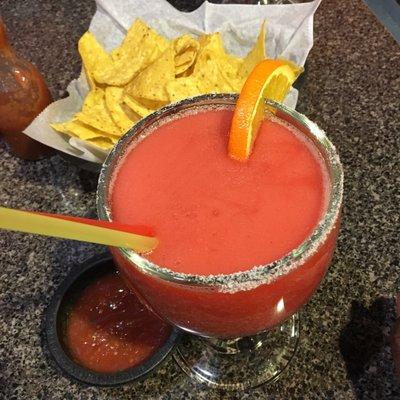 Raspberry Margs and chips