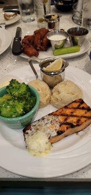 Grilled salmon, mashed potatoes  and chicken wings!!!