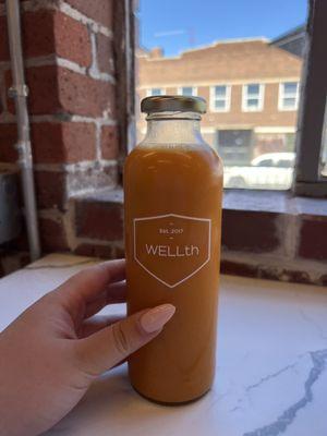 Strength - carrot, orange, pineapple, ginger, tumeric