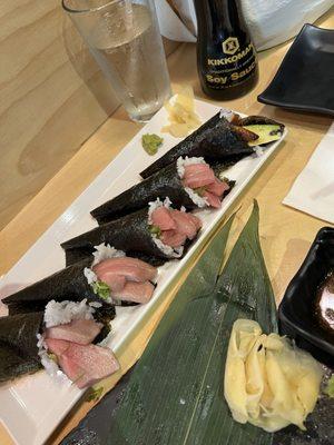 Fatty tuna Hand Roll