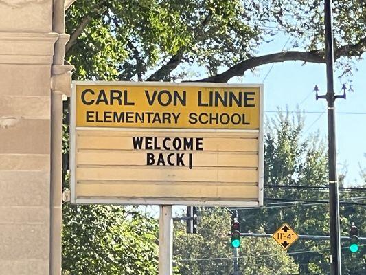 Carl von Linne Elementary School