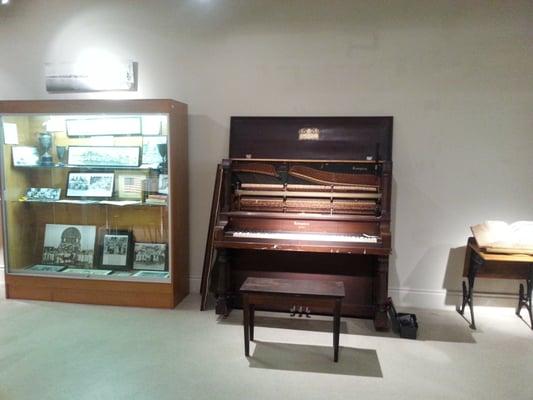 Tuning a 105 year old upright piano at Hermosa Beach Historical Society Museum.