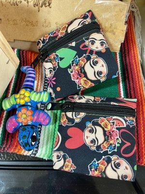 Cute Frida coin purses with sturdy zippers