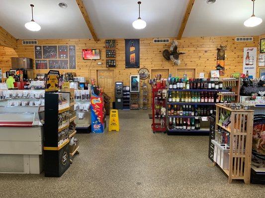 Super clean store, fully stocked shelves, friendly employees. We Always stop here on the way up north and the way home.