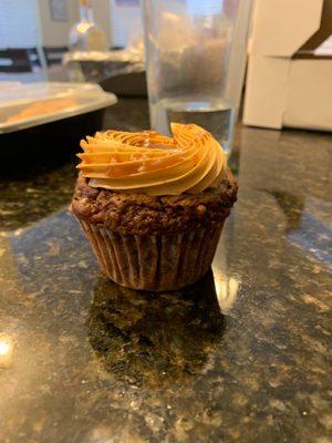 Salted caramel cupcake