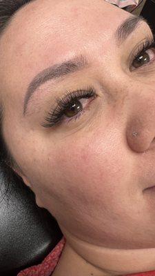 Hybrid Eyelash Extensions