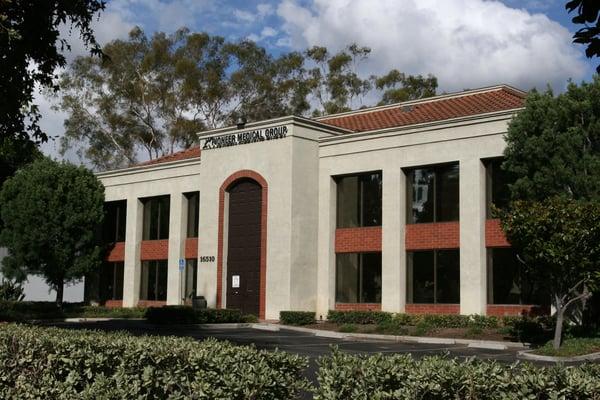 Exterior view of the Pioneer Medical Group Cerritos Office