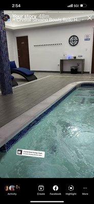 Jacuzzi area