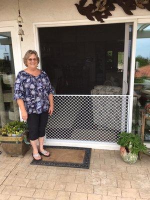 One of our happy customers with her new screen.