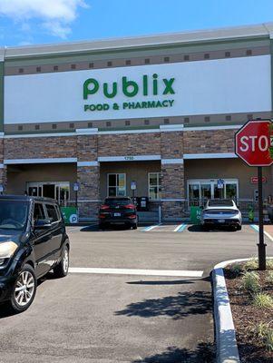 Publix Super Market at Bal Harbour Square