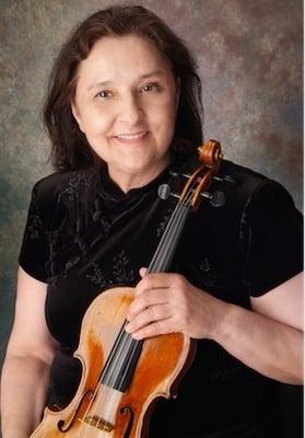 Barbara Lamb, violin