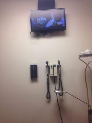 Patient room at Urgent Care, nice they have a TV inside each room.