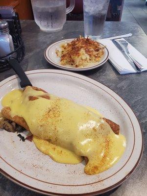 Monte Cristo Crepe and Hashbrowns!