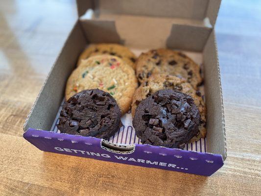 Insomnia Cookies