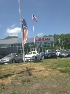 Milford Nissan -- 320 East Main Street / Route 16, Milford                          Dealership