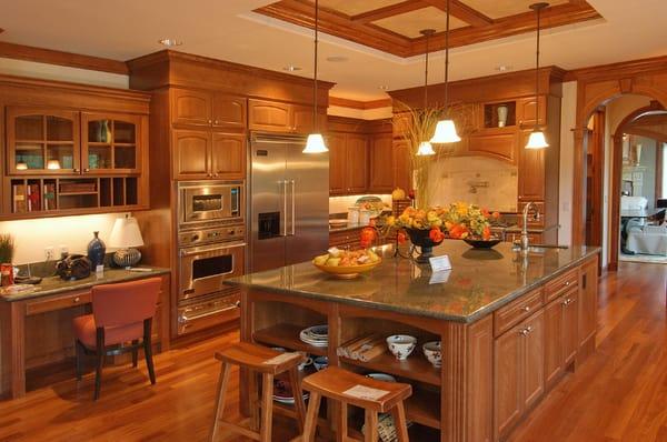 The best return on your remodeling investment is a new kitchen. We will design and build it or you can buy our Lifetime Cabinets direct.