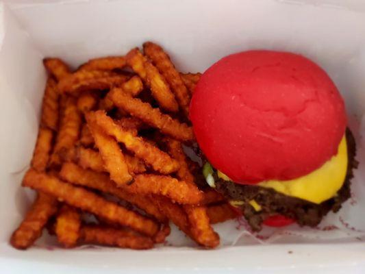 Wulf special burger combo w/sweet potato fries