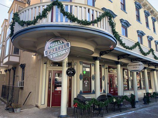 Holidays at Philly Pretzel Factory Doylestown