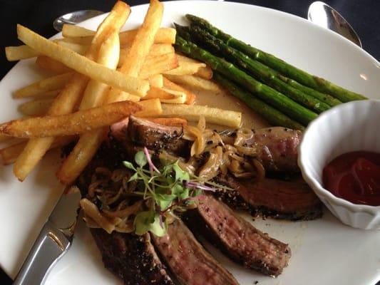 Steak Frites with Asparagus