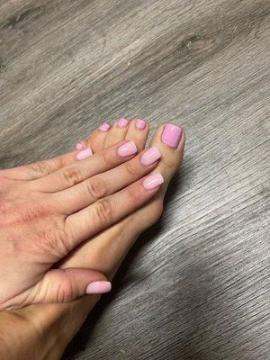 C1 dip (nails) - gel pink lace (toes)