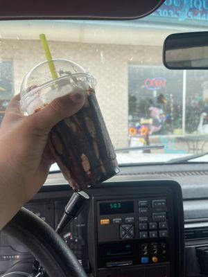 Snickers blended frozen drink