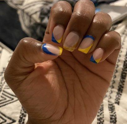 Warriors playoff gel manicure by Q