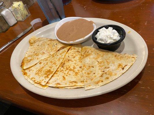 Quesadilla with perfectly-marinated chicken