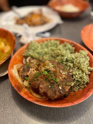 Oxtails with spinach and garlic rice