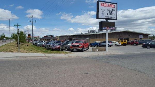 Badlands Saloon Liquor And Lanes