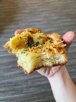 Tomato basil cheese danish