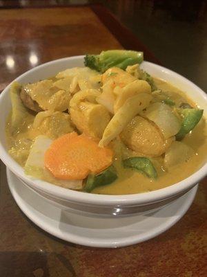 Vegetables Curry - masaman yellow (potato)