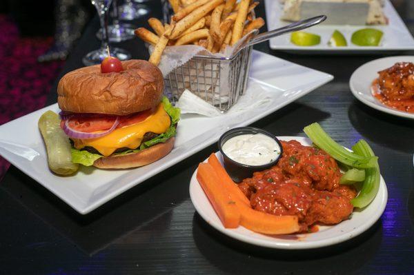 Best burgers & wings  in New York City