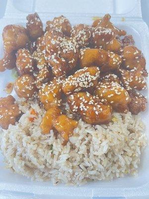 The popular Chinese dishes. Called sesame chicken.