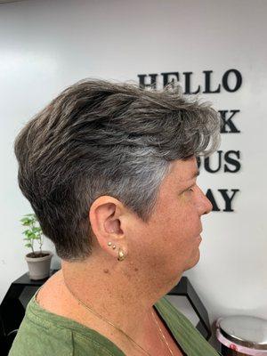 Textured short layered cut by Marilyn