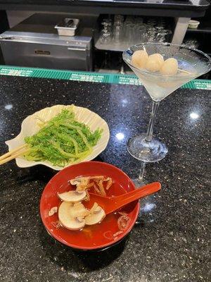 Clear soup & seaweed salad.