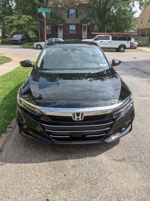 2021 Honda Accord Touring in Crystal Black Pearl !!