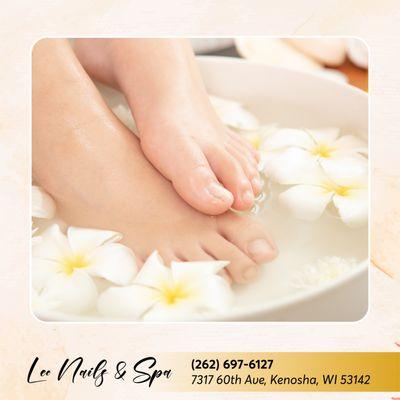 Treat your feet to some summer pampering! 
* : https://lk.macmarketing.us/LeeNailsAndSpa-Booking