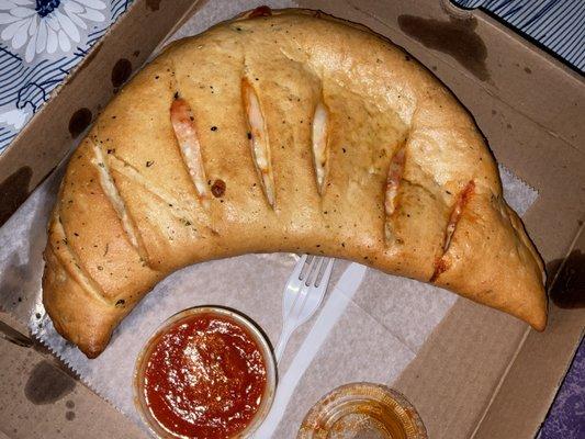 Cheese calzone