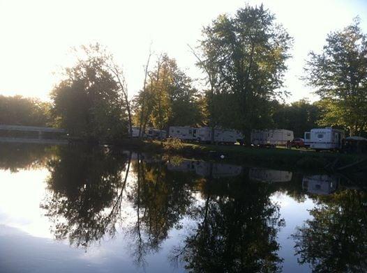 Riverside camping at Henry's Landing Campground & Canoe Rental